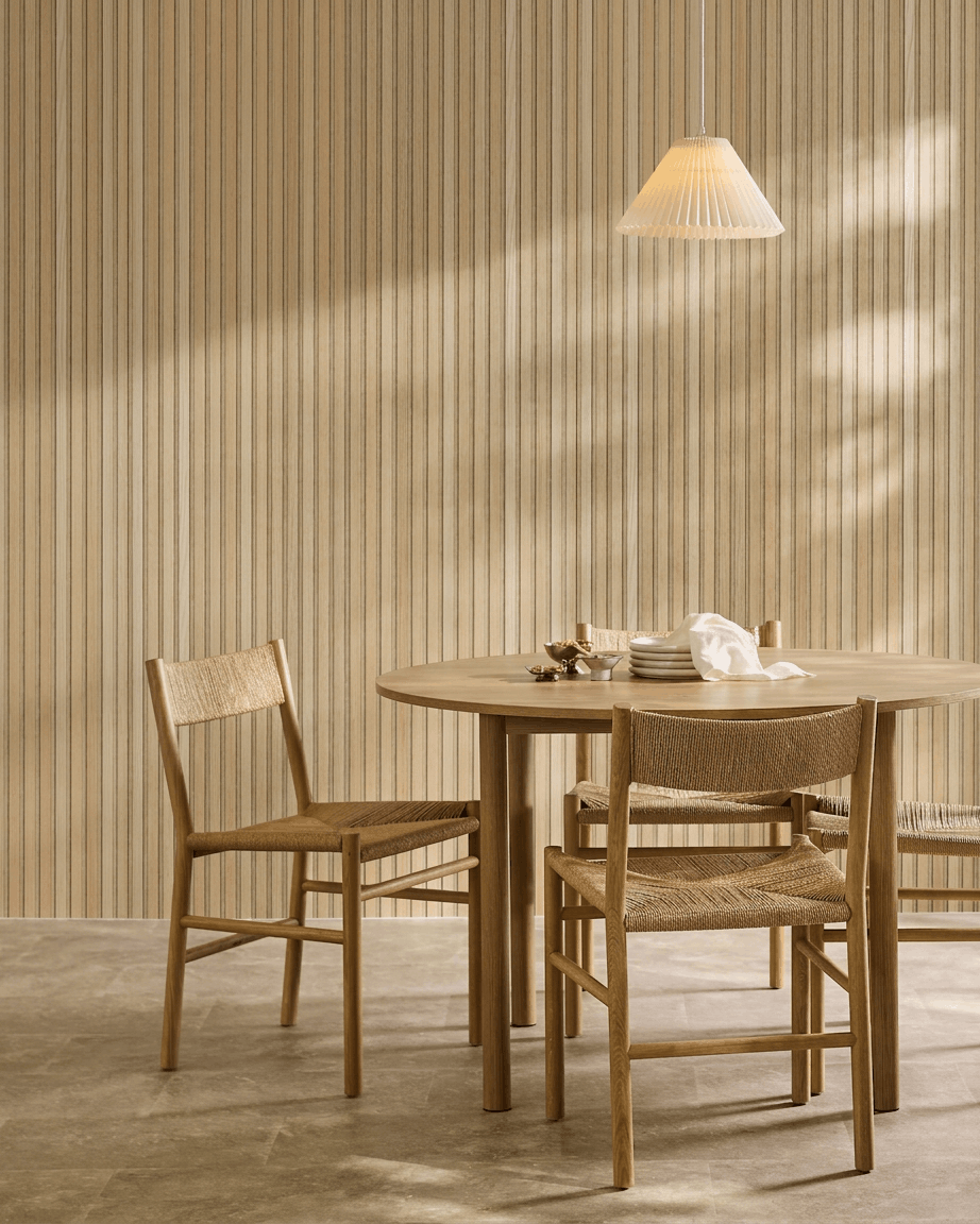Akupanel | Acoustic Panel / Natural Wood, Classic Oak, Beige Felt, 240 x 60 cm 
